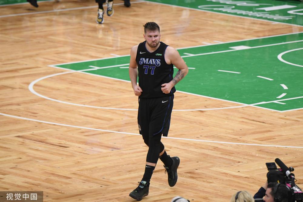 现背后的故 现背后的故