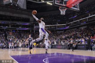 了激烈争吵 了激烈争吵