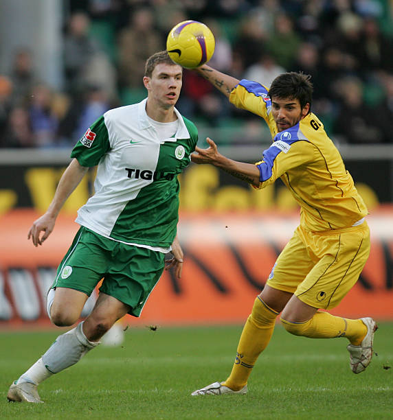 韦世豪的速 韦世豪的速