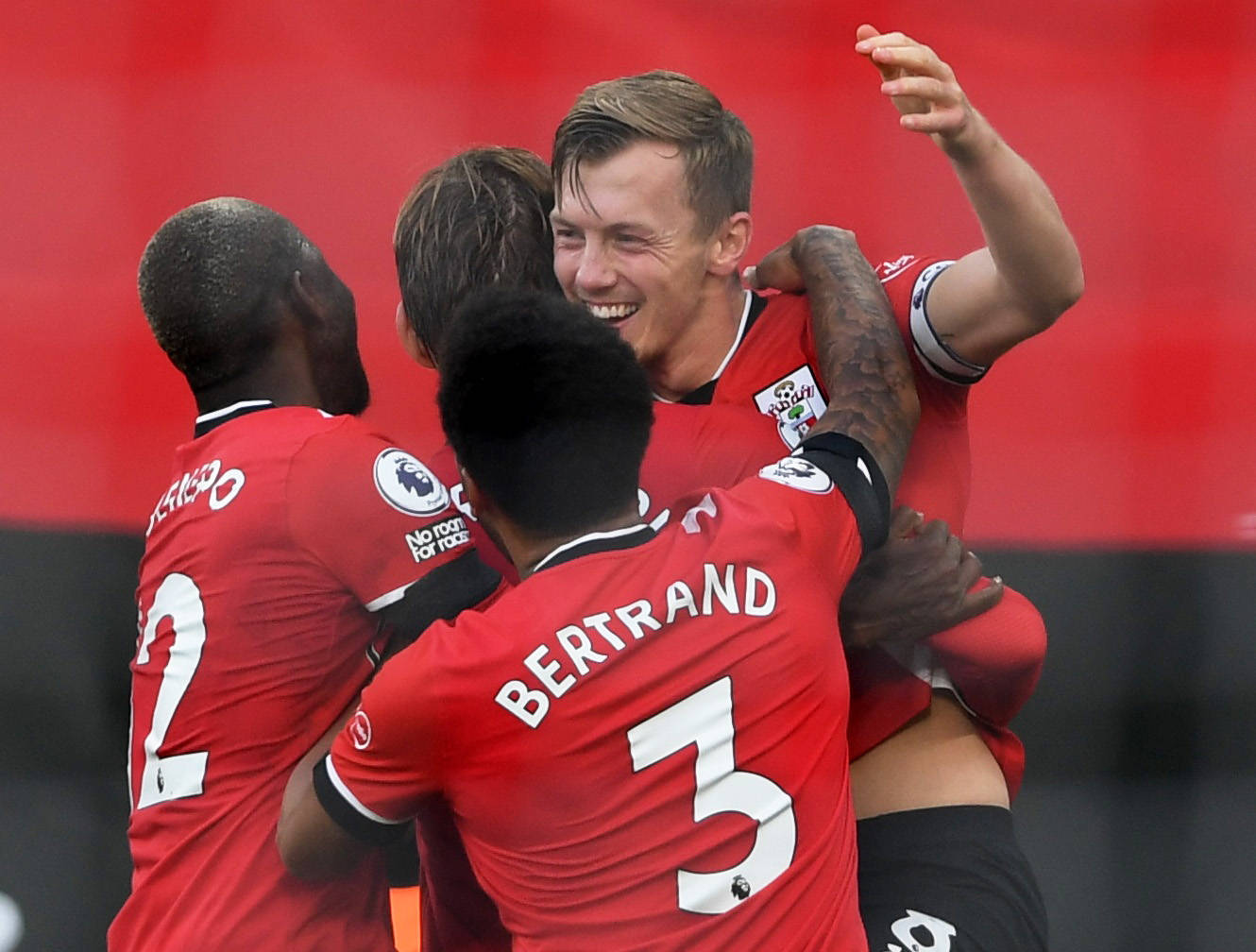 交流方面的 交流方面的